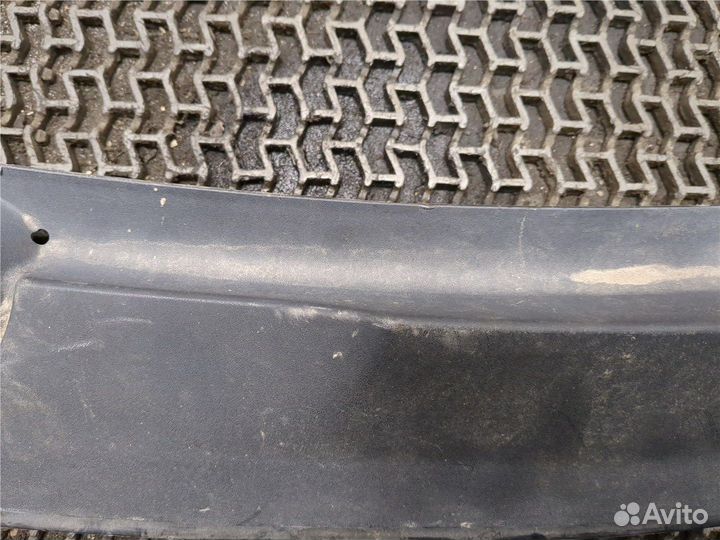 Жабо под дворники Audi A6 (C6), 2009