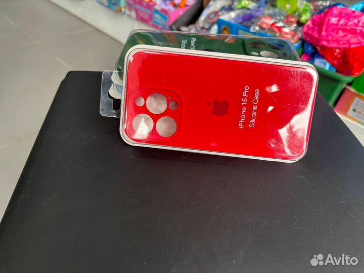 Силиконовый чехол для iPhone 15 Pro