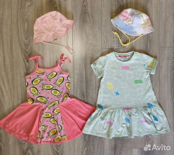 Одежда для девочки пакетом 110/116