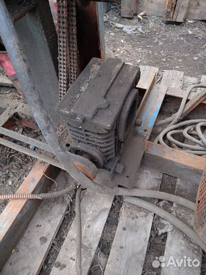 Продам станок сетковязальный (сетки-рабицы) бу