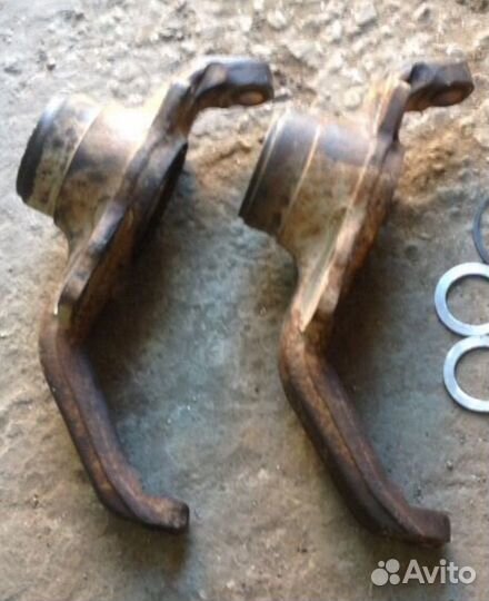 Кулаки Нива