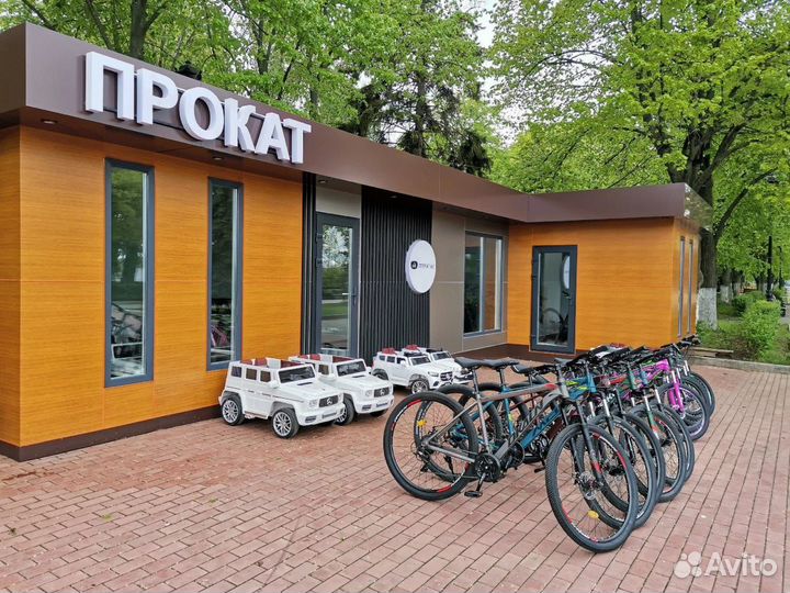 Оператор проката и батутов на набережную