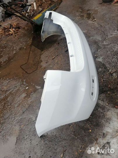 Лада Ларгус бампер задний белый