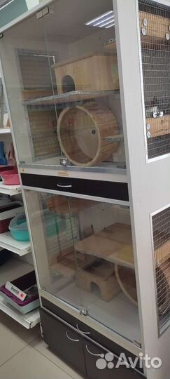 Витрины для шиншилл, крупных грызунов