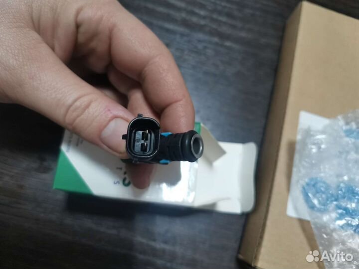 Форсунка топливная Volkswagen Polo