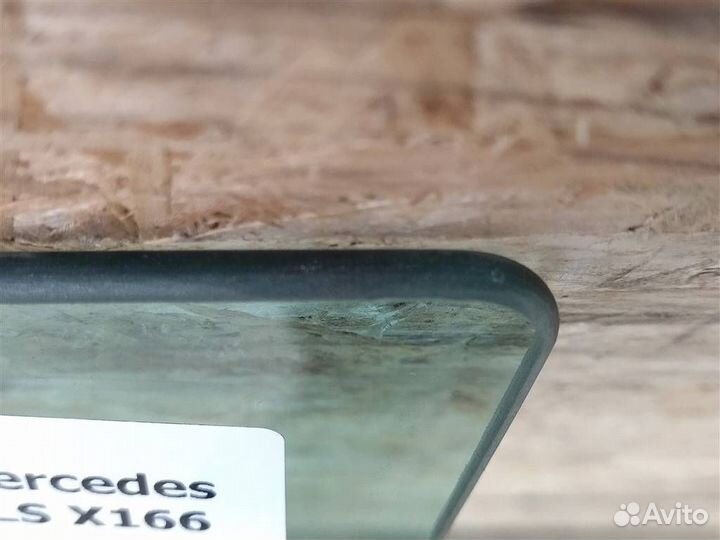 Стекло двери передней левой Mercedes GLS X166