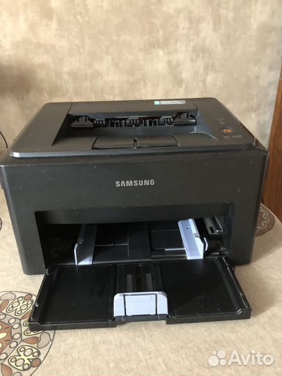 Принтер, сканер, копир (белый), принтер (черный)