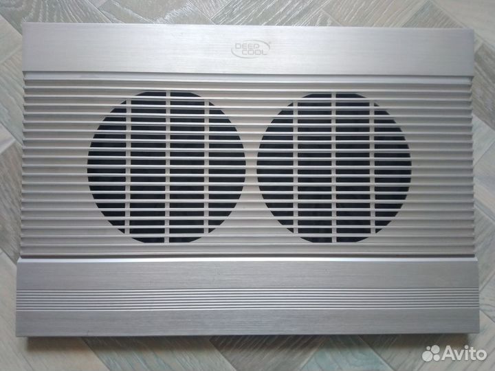 Подставка под ноутбук Deepcool N8 silver aluminum