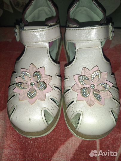 Сандали для девочки