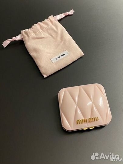 Зеркальце карманное miu miu