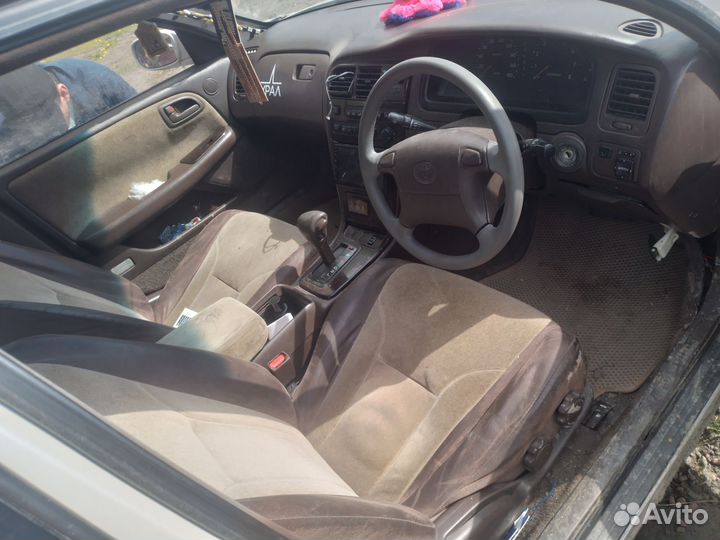 Toyota Cresta 2.0 AT, 1995, 242 121 км