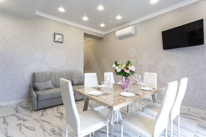 3-к. квартира, 70 м², 10/12 эт.