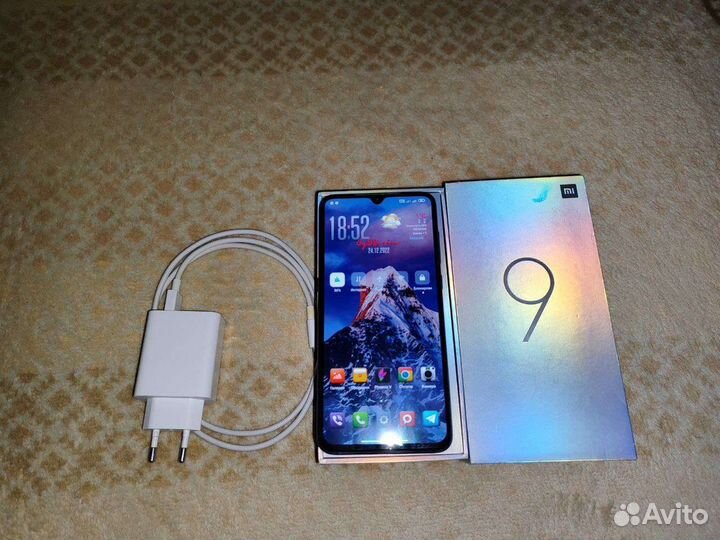 Xiaomi Mi 9 8/128