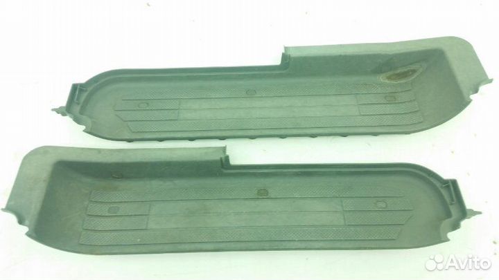 Накладка на порог передняя Mercedes Vito W639