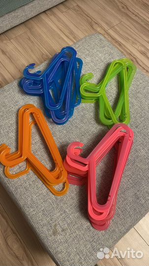 Вешалки плечики IKEA детские