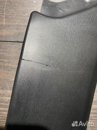 Левая накладка под бак для Yamaha FJR1300 03-05