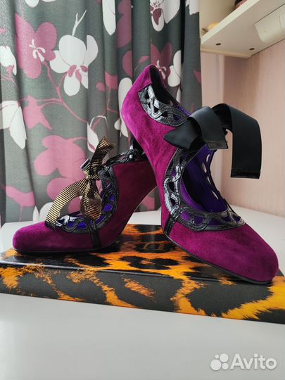 Туфли женские 39 размер новые