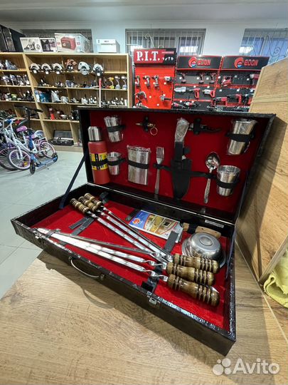 Шашлычный набор в кожанном кейсе