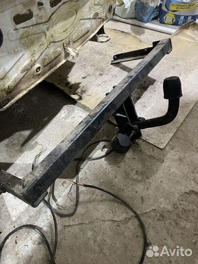 Фаркоп на volkswagen polo седан