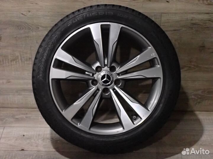 Комплект R19 оригинальных колес Mercedes W222 зима