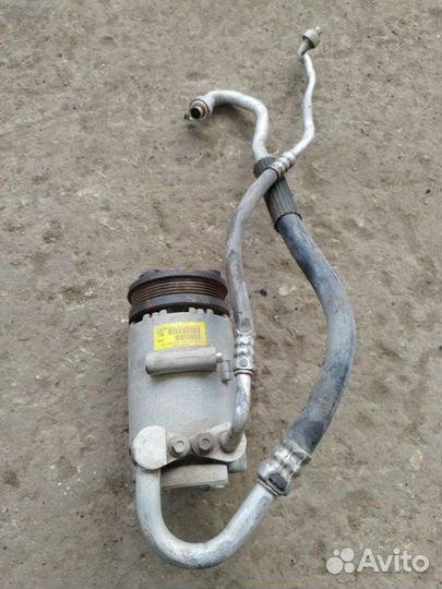 Компрессор кондиционера Ford Focus седан sida