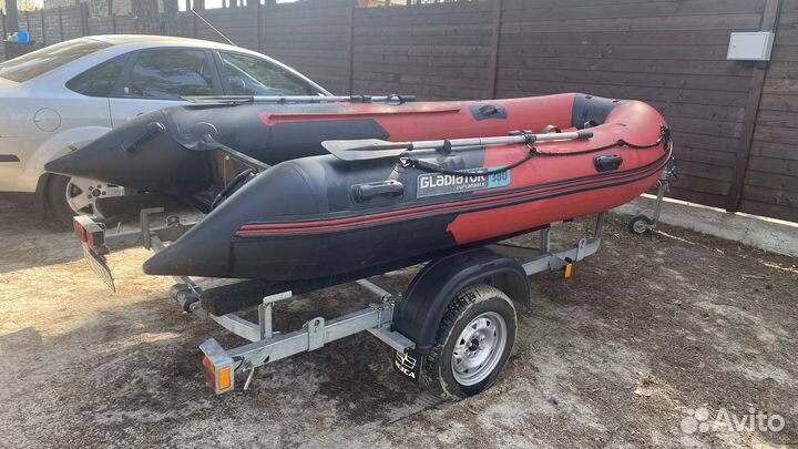 Лодка Gladiator E380 с мотором Yamaha 25