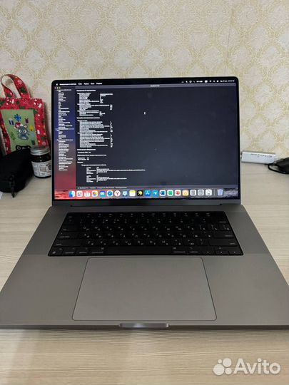 Macbook Pro 16 M1 Pro 16 512 идеал на гарантии