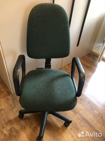 Компьютерное кресло, стул офисный