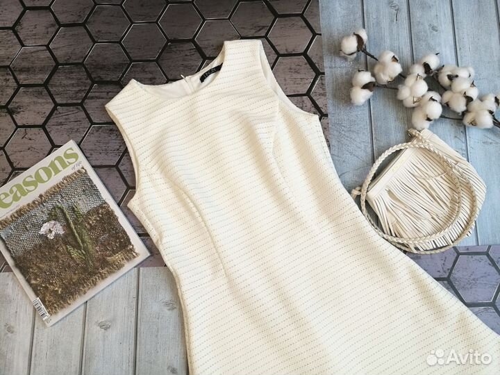 Вечернее платье 42 44 белое