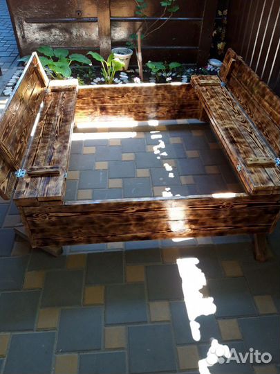 Песочница с крышкой