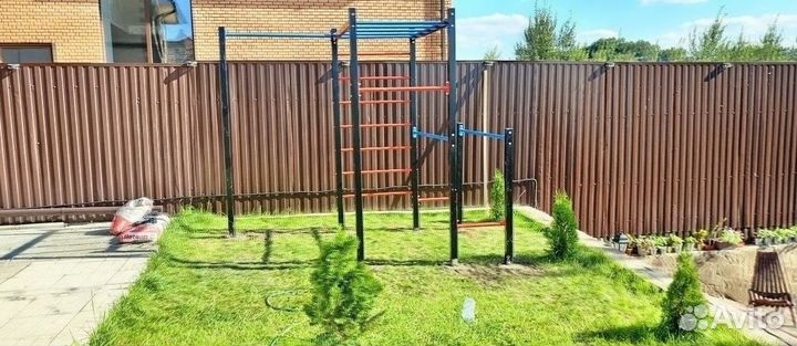 Надежный спорткомплекс для дома, дачи и двора