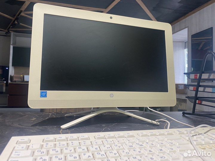 Моноблок HP ALL-IN-ONE