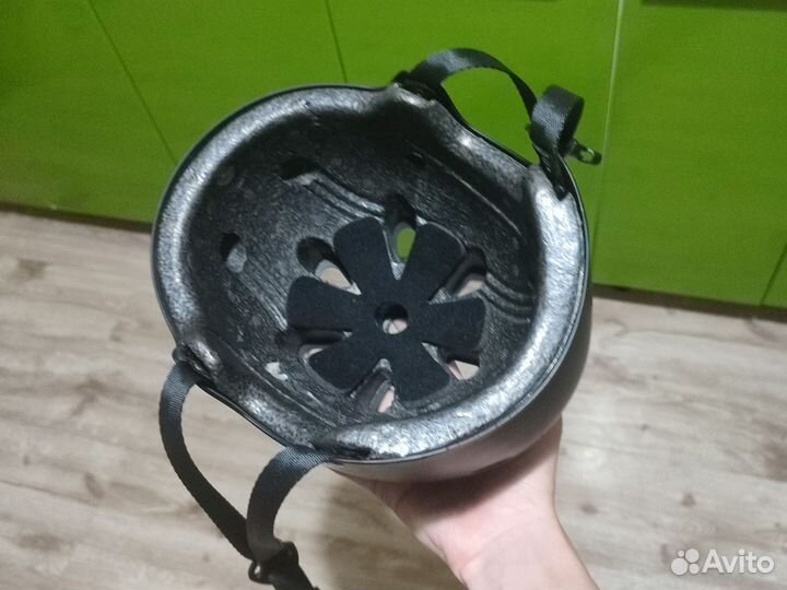 Шлем-HangUp для трюкового самоката или bmx