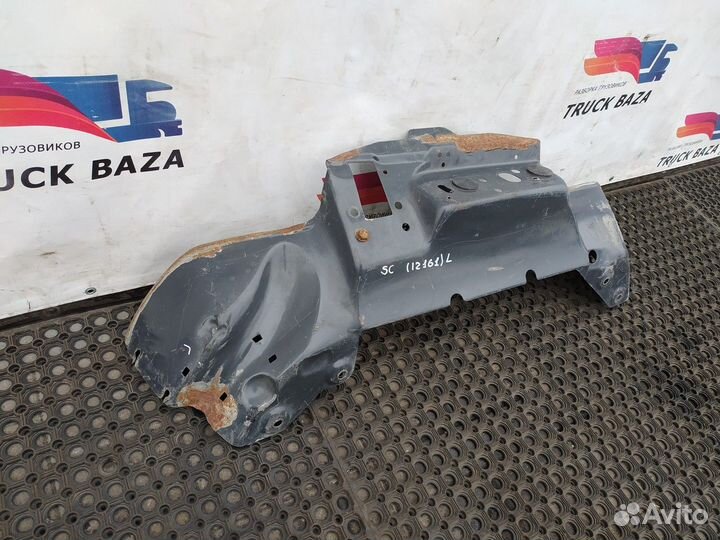 Подкрылок передний левый