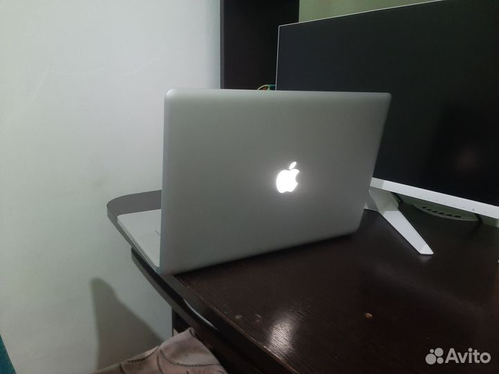 Apple macbook pro 15