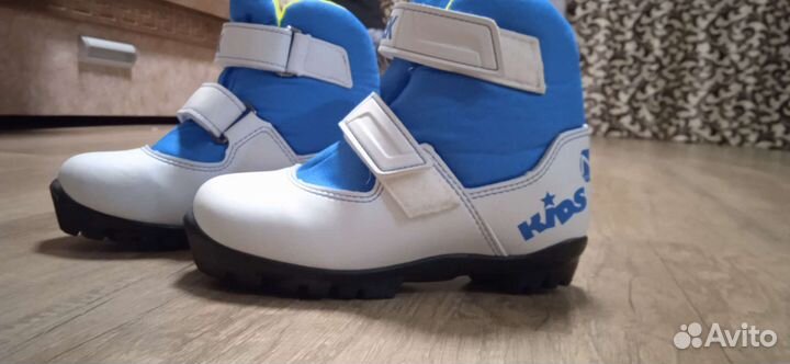 Лыжные ботинки 33 размер