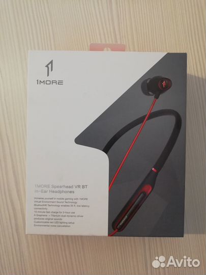 Наушники 1more Spread head VR BT In-Ear Headphones