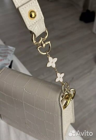 Брелок на сумку