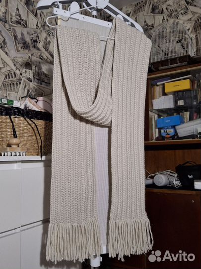 Шарф вязанный ручной работы