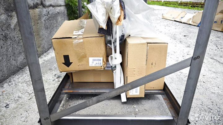 Мотор лодочный Suzuki DF60ATL белый во Владивосток