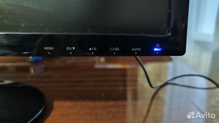 Монитор Samsung 22 дюйма 1920х1080 FHD, S22D300NY