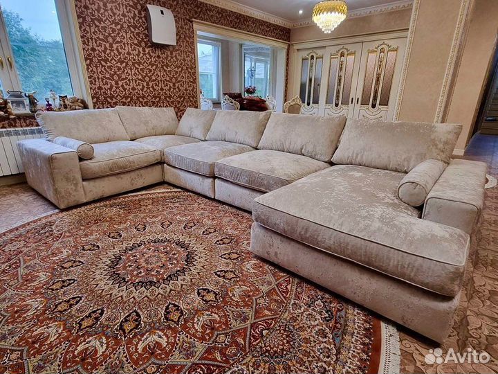 П-образный диван