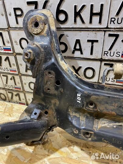 Подрамник Hyundai Matrix хетчбэк 2005