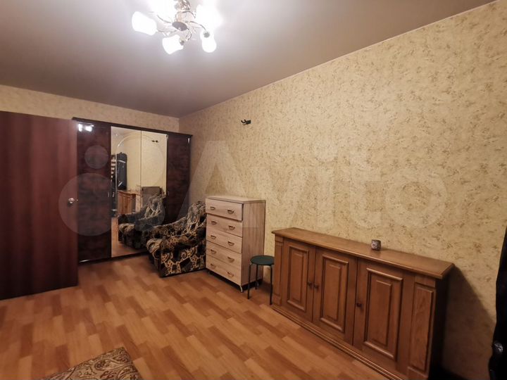 1-к. квартира, 35 м², 1/3 эт.