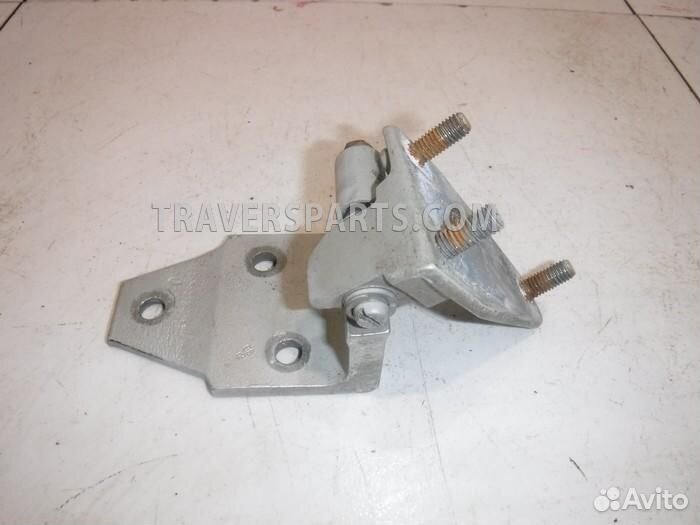 Петля двери передней правой верхняя