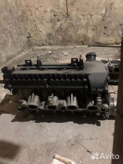 Продаю Головка блока на Лансер (1.6)