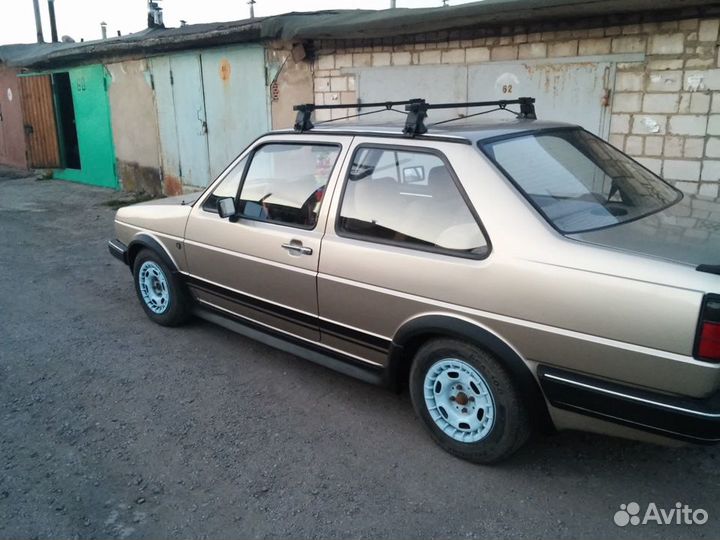 Накладки на пороги Zender Volkswagen Jetta 2