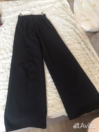 Брюки.Широкие.42 размер