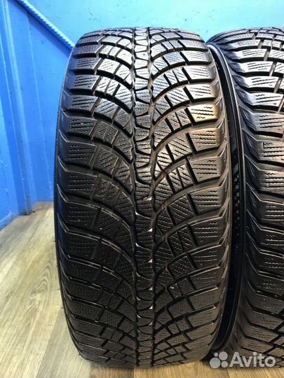 Kumho WinterCraft WP71 235/45 R19