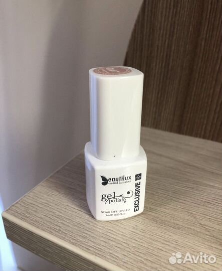 Гель лак для ногтей
